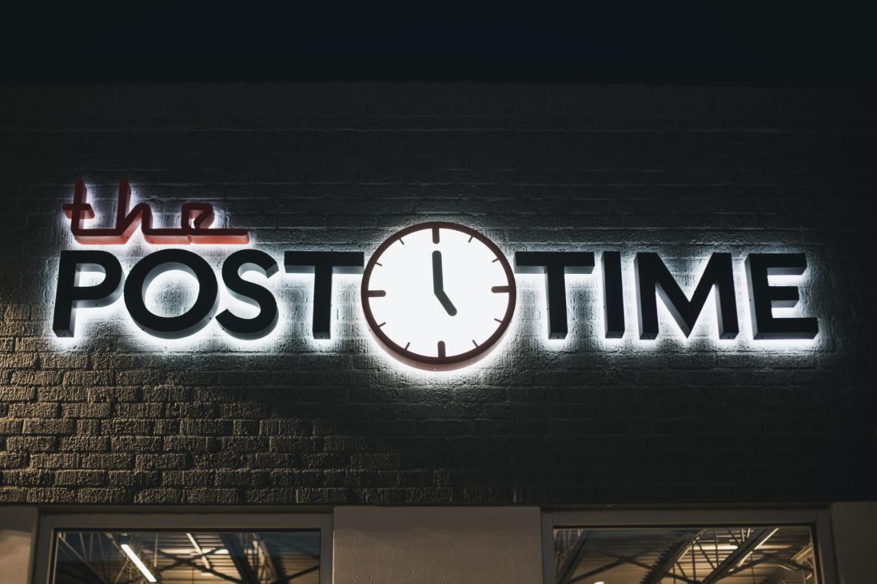 Post Time Hotel